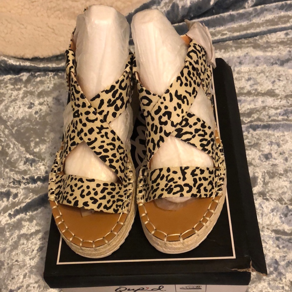 Qupid sandals size 6.5. Brand new still in box!